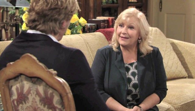 Prochain épisode Les Feux de l'Amour
        sur Tva