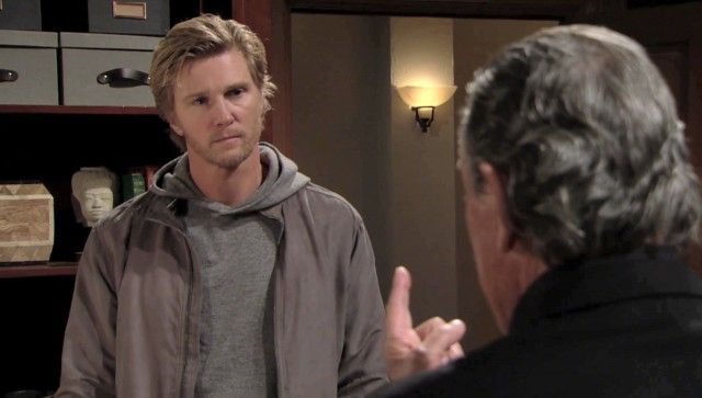 Prochain épisode Les Feux de l'Amour
        sur Tva