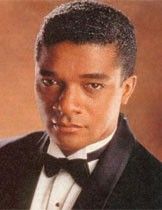 La popularité de Ken LaRon, acteur dans Les Feux de l'Amour