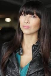 La popularité de Angela Relucio, actrice dans Amour, Gloire et Beauté