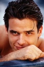 La popularité de Antonio Sabato Jr., acteur dans Amour, Gloire et Beauté