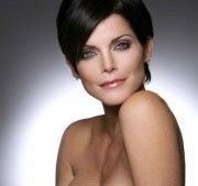 La popularité de Lesli Kay, actrice dans Amour, Gloire et Beauté