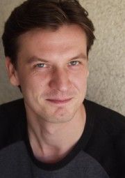 La popularité de Andrew Collins, acteur dans Amour, Gloire et Beauté