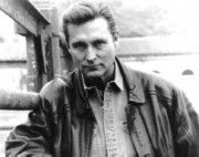 La popularité de John Phillip Law, acteur dans Les Feux de l'Amour
