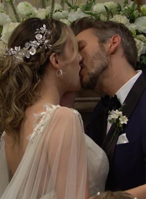 Mariage de Hope Logan et Liam Spencer