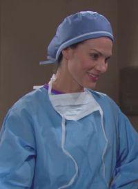 Docteur Farrell, personnage dans Amour, Gloire et Beauté - Top Models
