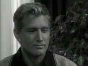 La popularité de John Douglas, personnage dans Amour, Gloire et Beauté