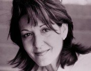 La popularité de Alicia Cortéz, personnage dans Amour, Gloire et Beauté