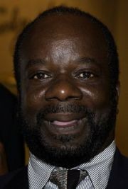 Joseph Marcell,                                     acteur                                                                        dans Amour, Gloire et Beauté