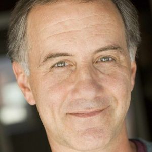 Robert Shampain,                                     acteur                                                                        dans Les Feux de l&#039;Amour