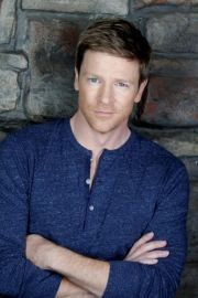 Biographie de Burgess Jenkins