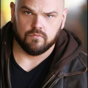 Patrick Cox,                                     acteur                                                                        dans Les Feux de l&#039;Amour