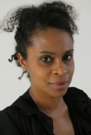 Virginie Emane,                                                                             voix française                                dans Les Feux de l&#039;Amour