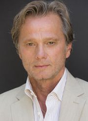 Daniel Quinn,                                     acteur                                                                        dans Les Feux de l&#039;Amour