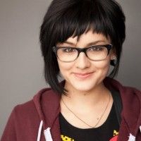 Janzy Paraiso,                                     actrice                                                                        dans Les Feux de l&#039;Amour