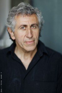Patrice Keller,                                                                             voix française                                dans Amour, Gloire et Beauté