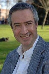 Philippe Siboulet,                                                                             voix française                                dans Amour, Gloire et Beauté