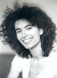 Béatrice Bruno,                                                                             voix française                                dans Les Feux de l&#039;Amour