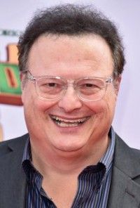 Wayne Knight,                                     acteur                                                                        dans Les Feux de l&#039;Amour