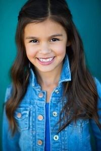 Londyn Silzer,                                     actrice                                                                        dans Les Feux de l&#039;Amour