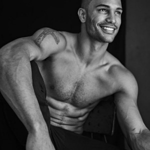 Nathan Owens,                                     acteur                                                                        dans Les Feux de l&#039;Amour