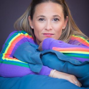 Anouck Hautbois,                                                                             voix française                                dans Les Feux de l&#039;Amour