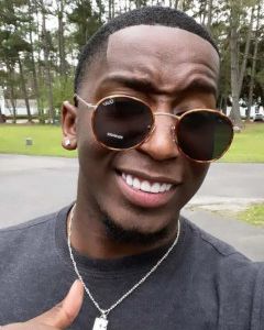 Markell Washington,                                     acteur                                                                        dans Amour, Gloire et Beauté