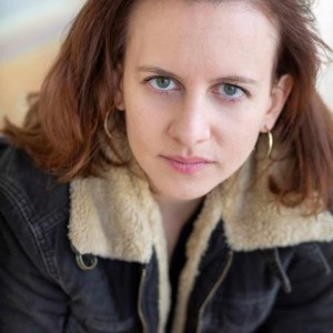 Diane Kristanek,                                                                             voix française                                dans Amour, Gloire et Beauté