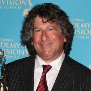 David Kurtz,                                                         technicien                                                    dans Amour, Gloire et Beauté