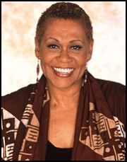 Veronica Redd,                                     actrice                                                                        dans Les Feux de l&#039;Amour