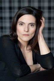Chantal Baroin,                                                                             voix française                                dans Les Feux de l&#039;Amour
