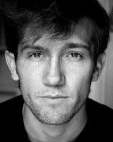 Romain Redler,                                                                             voix française                                dans Amour, Gloire et Beauté