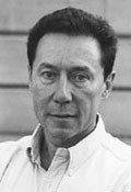 Philippe Catoire,                                                                             voix française                                dans Les Feux de l&#039;Amour