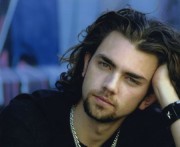 Adam Chambers,                                     acteur                                                                        dans Les Feux de l&#039;Amour