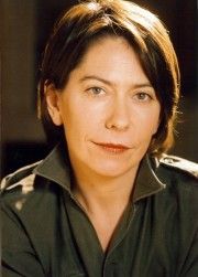 Nathalie Duverne,                                                                             voix française                                dans Les Feux de l&#039;Amour