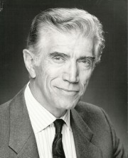 Joseph Campanella,                                     acteur                                                                        dans Amour, Gloire et Beauté