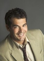 David Ledingham,                                     acteur                                                                        dans Amour, Gloire et Beauté