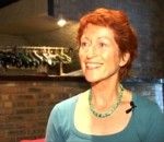 Hélène Otternaud,                                                                             voix française                                dans Les Feux de l&#039;Amour