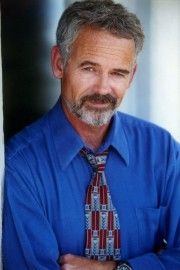 David Carpenter,                                     acteur                                                                        dans Les Feux de l&#039;Amour