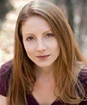 Kara Quick,                                     actrice                                                                        dans Les Feux de l&#039;Amour