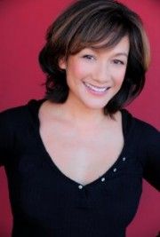 Kayla Blake,                                     actrice                                                                        dans Les Feux de l&#039;Amour