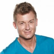 Jani Kazaltzis,                                     acteur                                                                        dans Amour, Gloire et Beauté