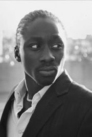 Diouc Koma,                                                                             voix française                                dans Les Feux de l&#039;Amour