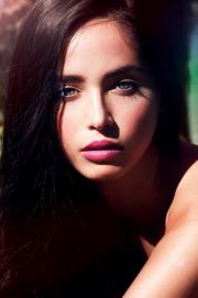 Lena Coco Hunter,                                     actrice                                                                        dans Amour, Gloire et Beauté