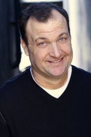 Seth Coltan,                                     acteur                                                                        dans Amour, Gloire et Beauté