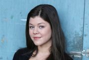 Devon Martinez,                                     actrice                                                                        dans Les Feux de l&#039;Amour