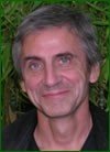 Pierre Laurent,                                                                             voix française                                dans Les Feux de l&#039;Amour