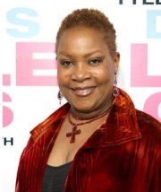 Juanita Jennings,                                     actrice                                                                        dans Amour, Gloire et Beauté