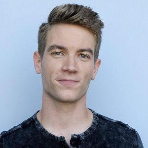 Lucas Adams devient le nouveau Noah Newman dans Les Feux de l’Amour