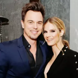 Darin Brooks (Wyatt dans Amour, Gloire et Beauté) et Kelly Kruger (Mac dans les Feux de l'Amour) annoncent leur séparation
